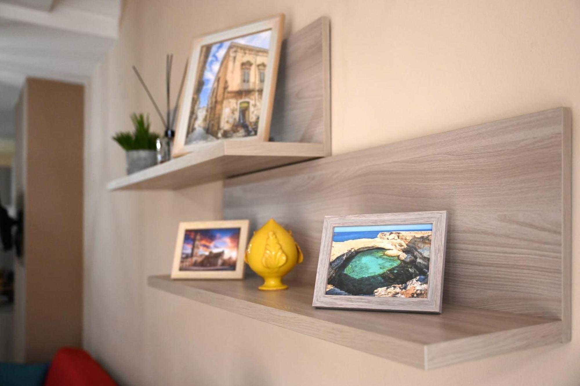"Il Vecchio Salone" Appartamento In Pieno Centro Con Garage Privato Lecce Exterior photo
